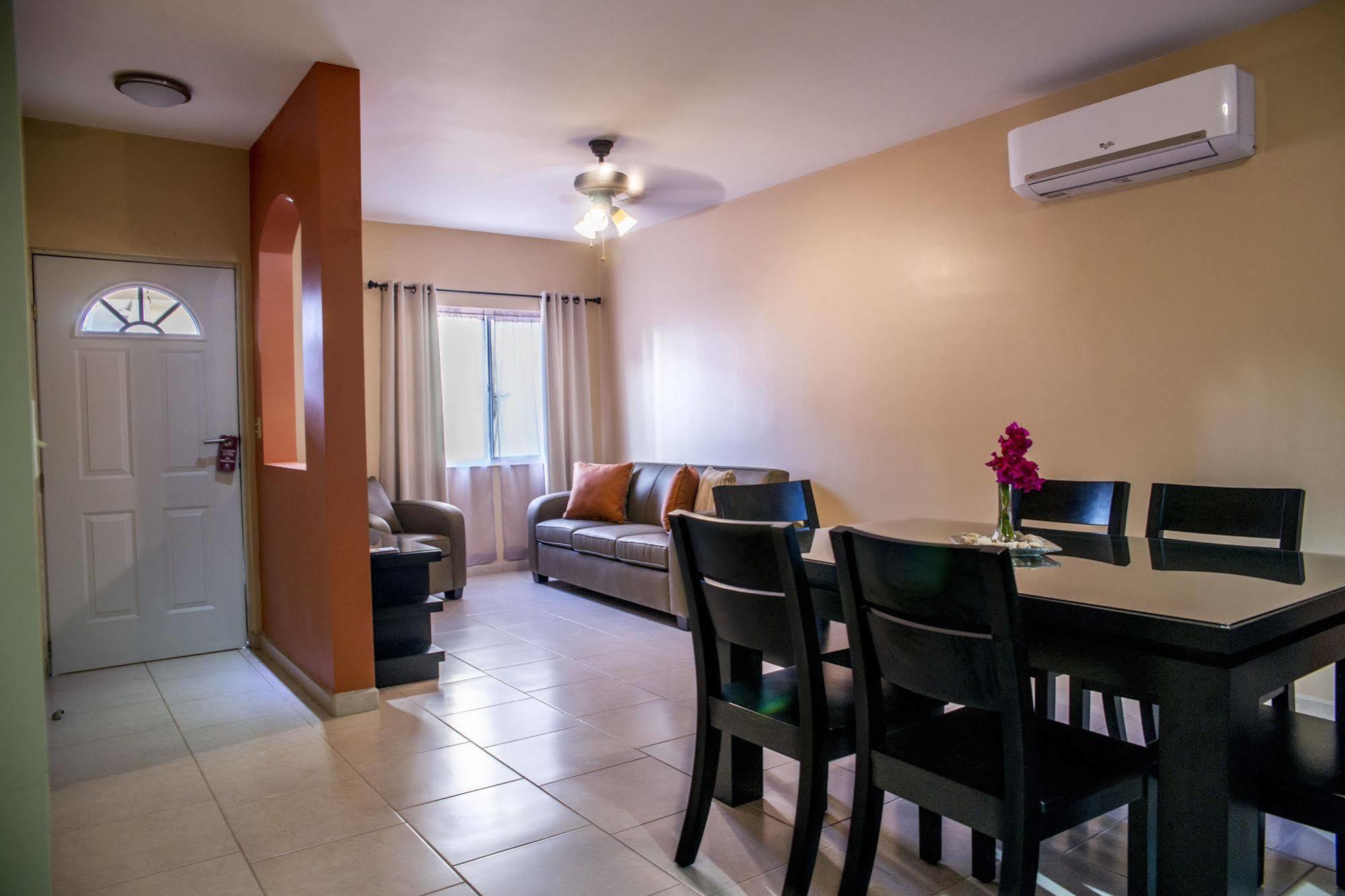 Bugambilias Suites Loreto  Exterior photo