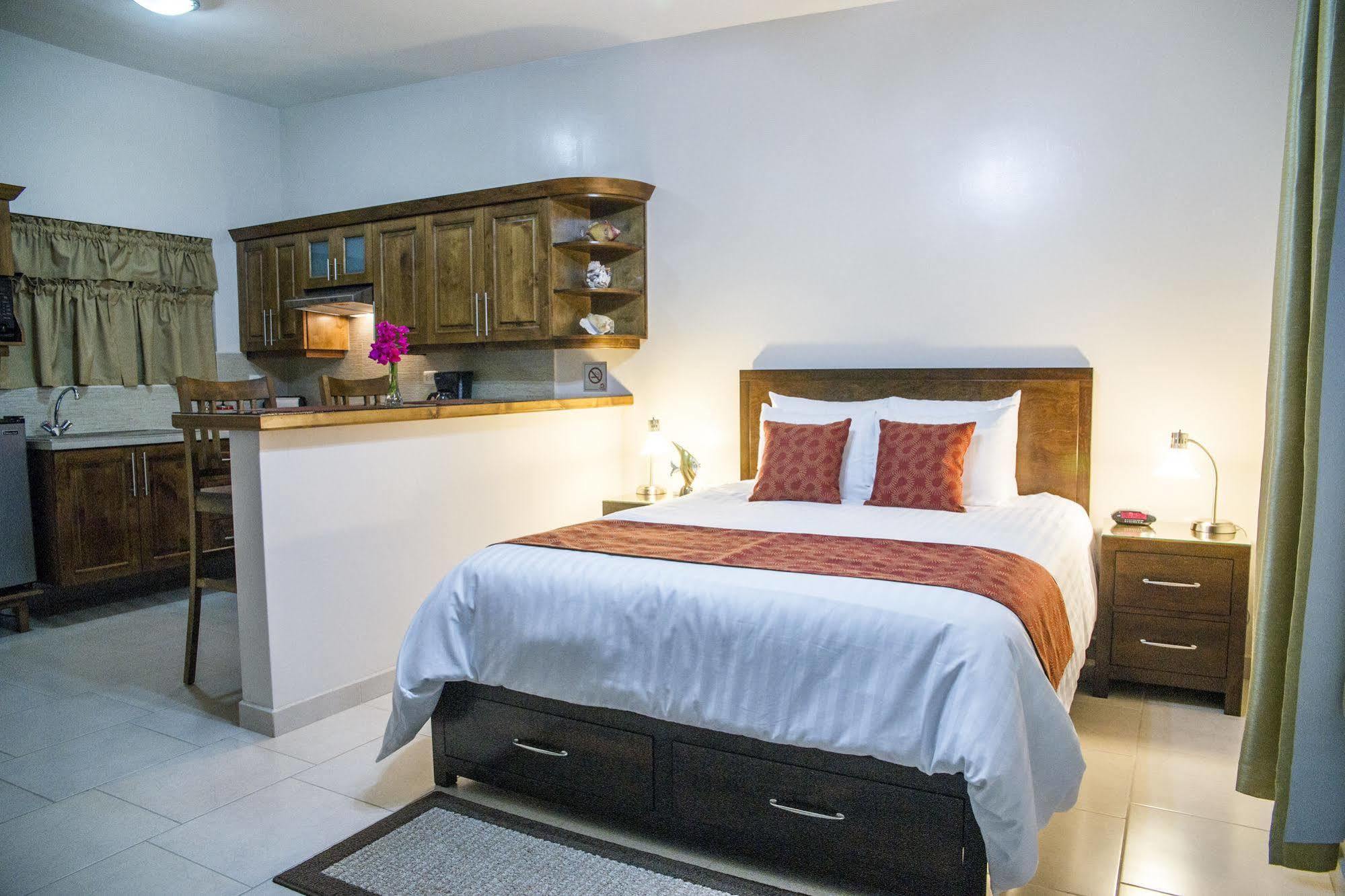 Bugambilias Suites Loreto  Exterior photo