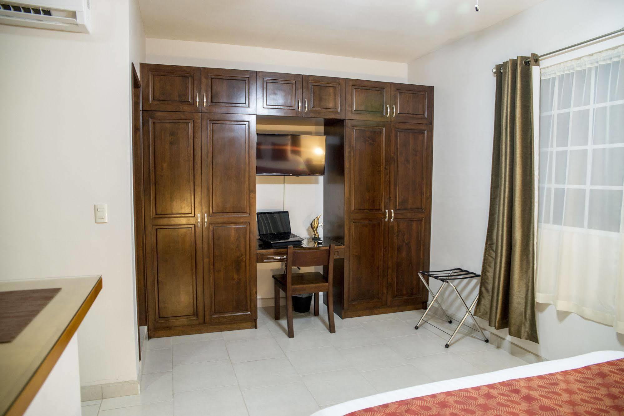 Bugambilias Suites Loreto  Exterior photo
